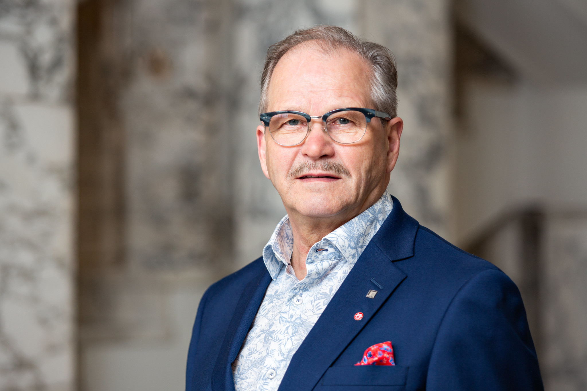 Maakuntakenttien kairaaminen saa jo riittää